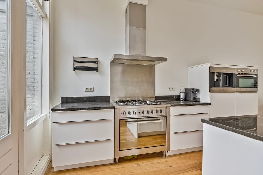 Photo 8 of Amsterdamse Veerkade 10-A