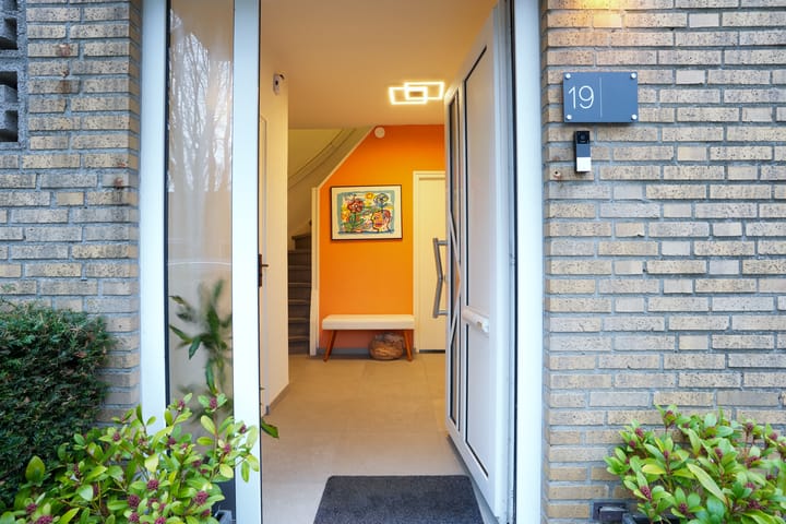 Photo 2 of Nobelstraat 19