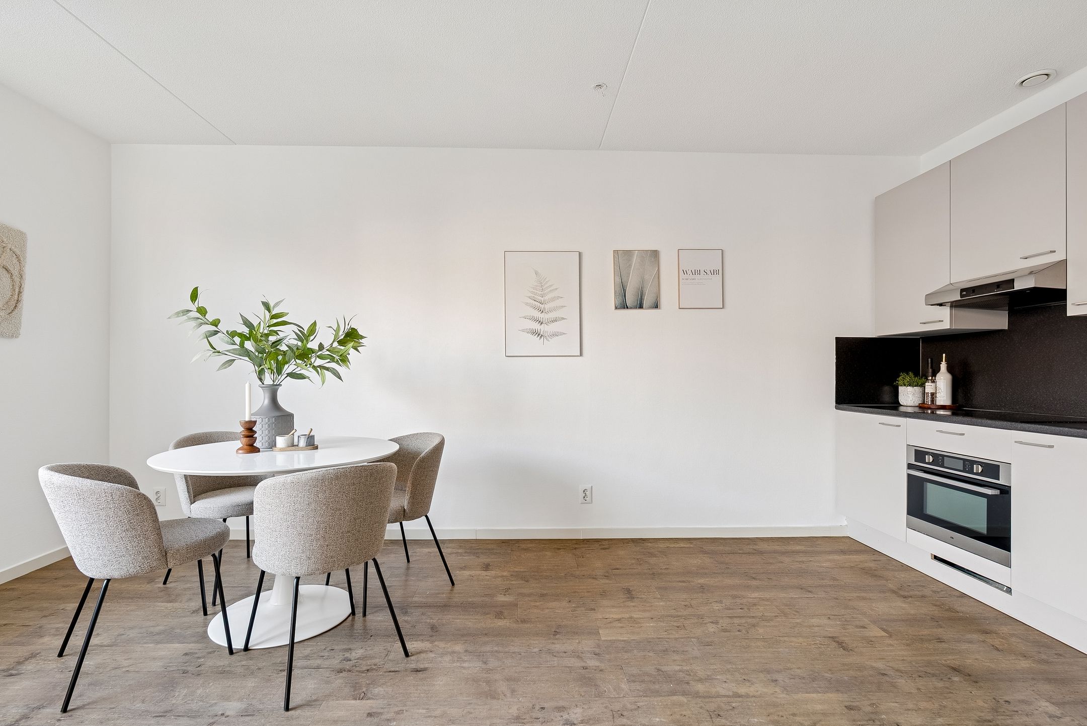 Foto 18 van San Marinostraat 25