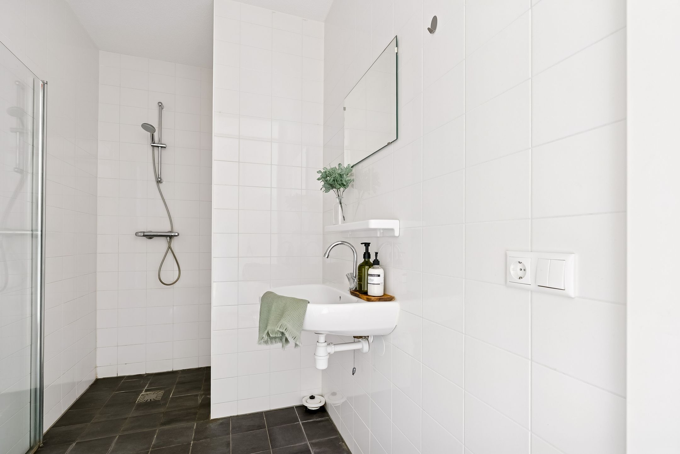 Foto 27 van San Marinostraat 25