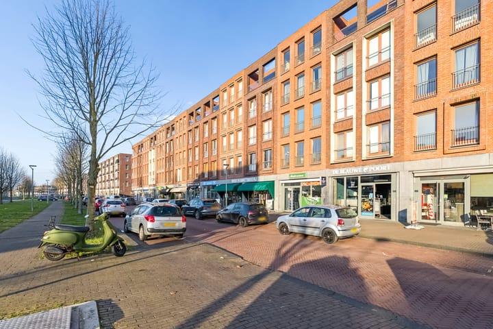 Foto 37 van San Marinostraat 25