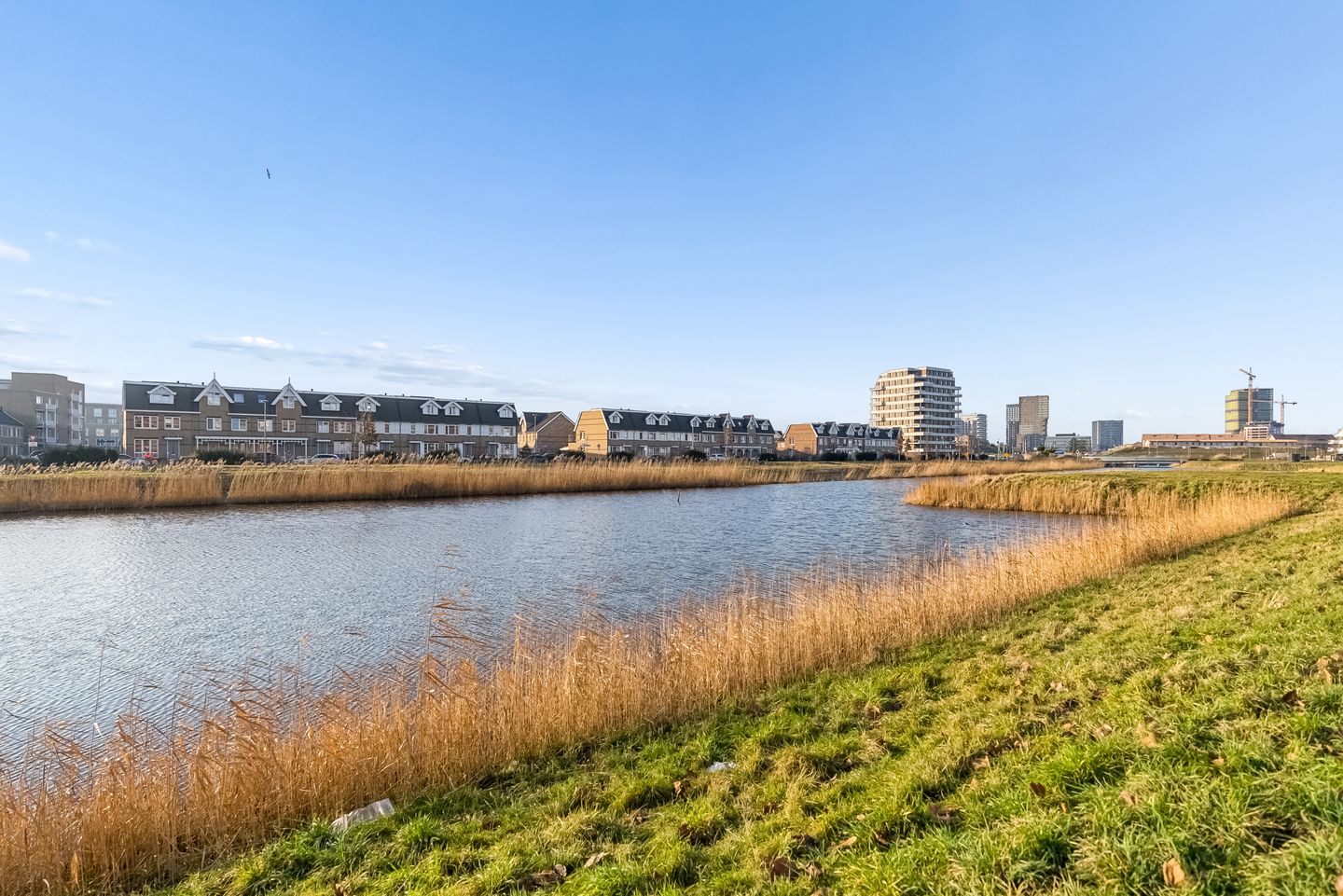 Foto 40 van San Marinostraat 25