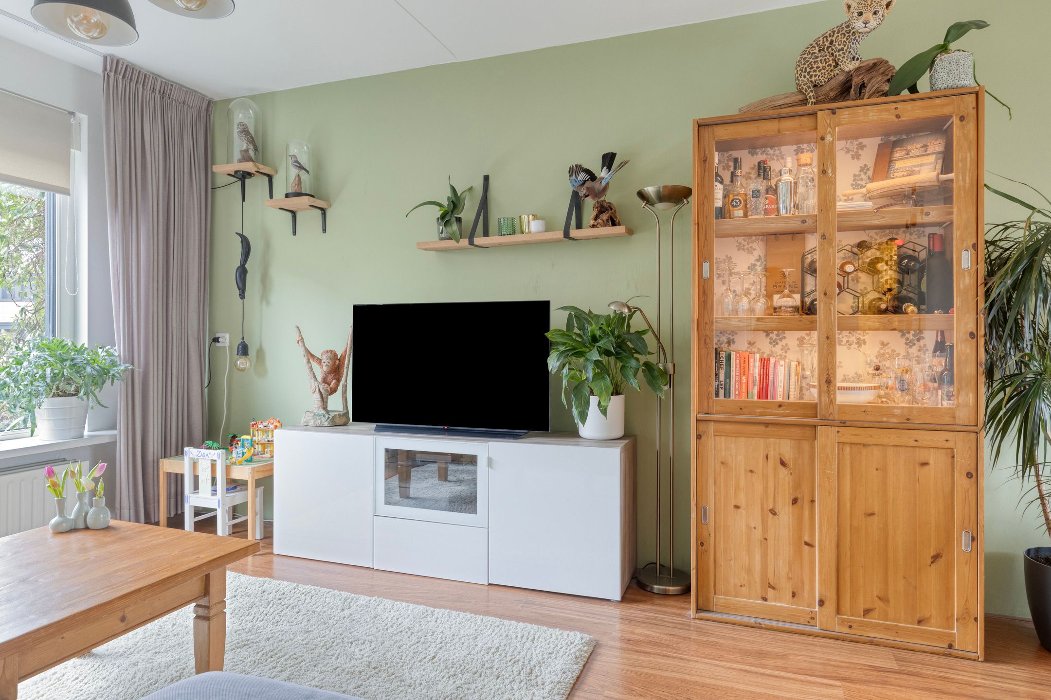 Photo 12 of De Hangaarts 63