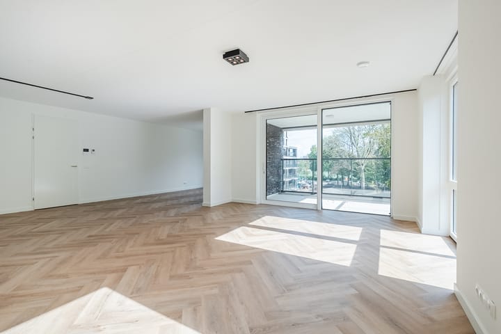 Photo 5 of Blinkert 99