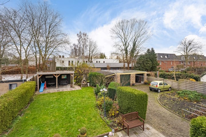 Photo 2 of Weteringstraat 94