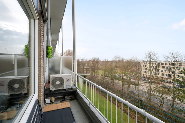 Foto 16 van Roemer Visscherstraat 154