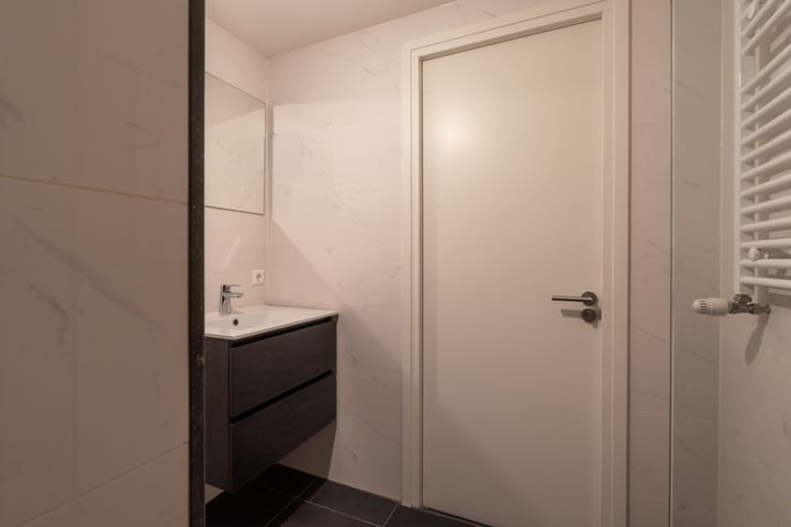 Foto 13 van Tweede Walstraat 163-B