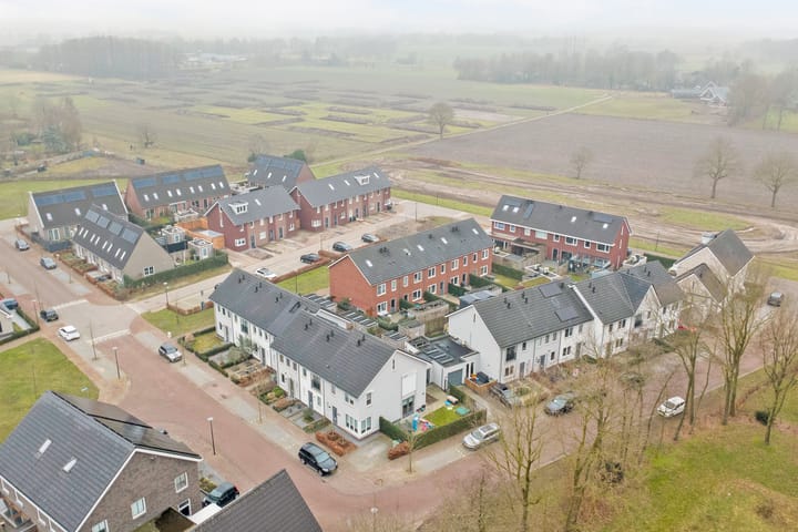 Foto 29 van Meiraap 58