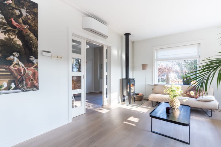 Photo 4 of Eikenhorstweg 1