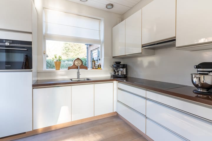 Foto 7 van Eikenhorstweg 1