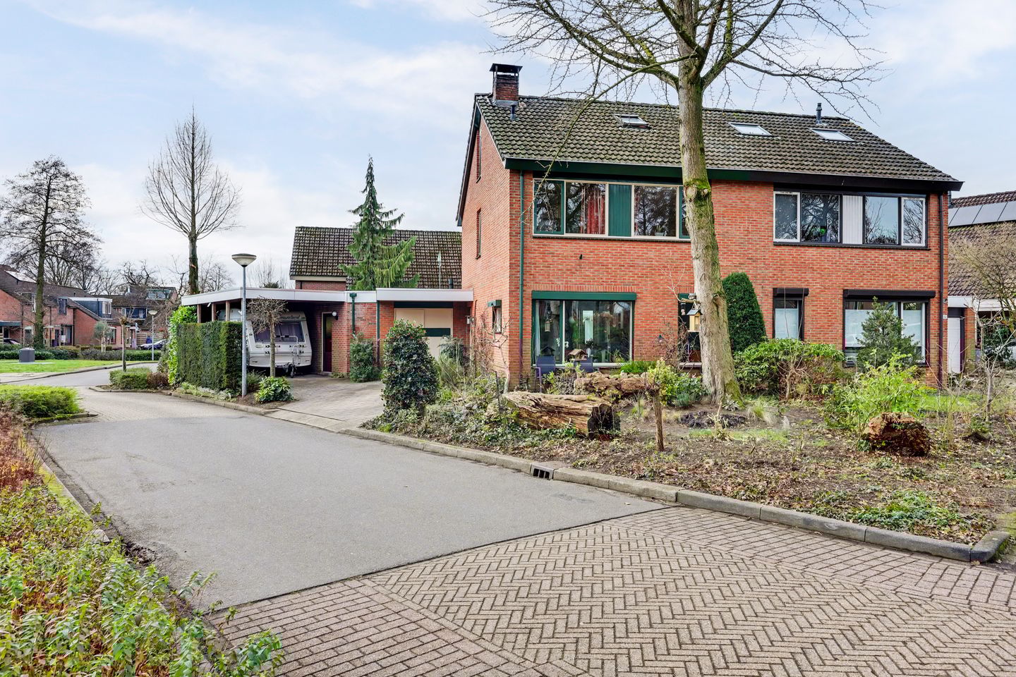 Photo 1 of Het Verzet 1-A