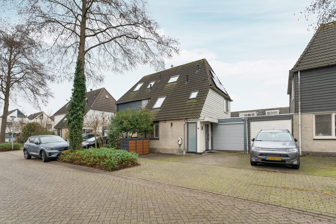 Photo 8 of J. Duikerstraat 7