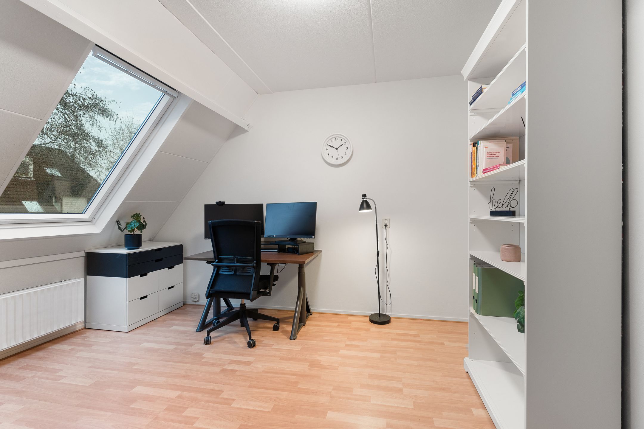 Photo 39 of J. Duikerstraat 7