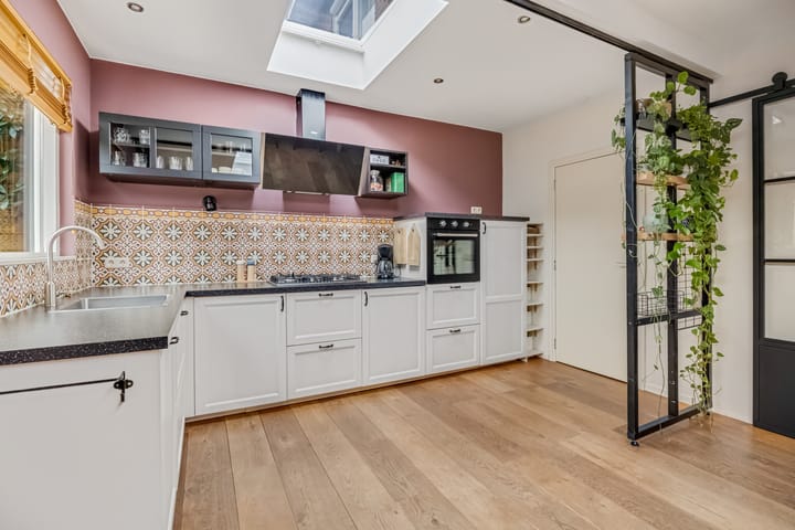 Foto 14 van Dahliastraat 13