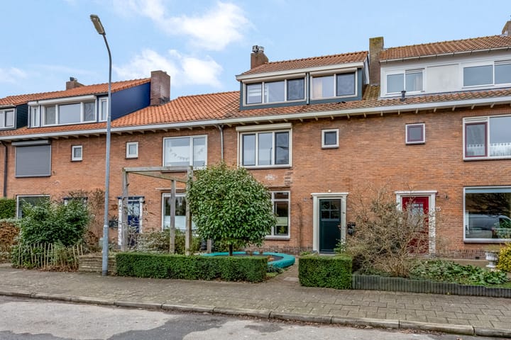 Foto 65 van Dahliastraat 13