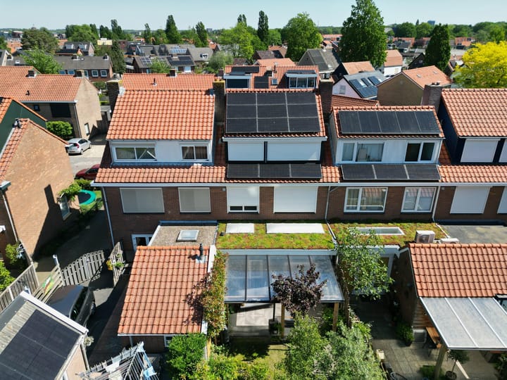 Foto 61 van Dahliastraat 13