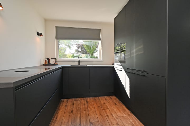 Foto 13 van Spinel 52