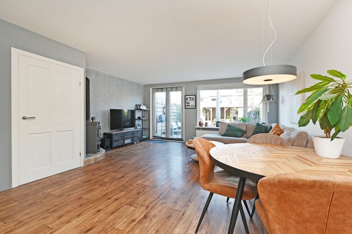 Foto 9 van Spinel 52