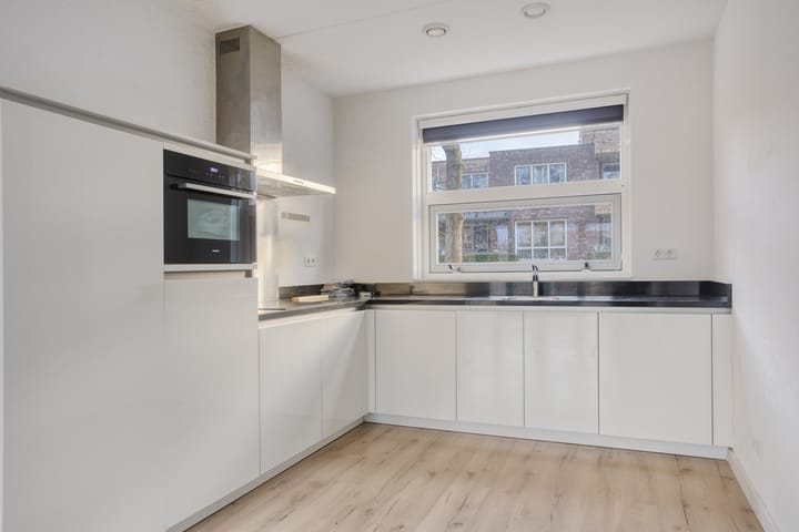 Photo 10 of Schouw 37 11