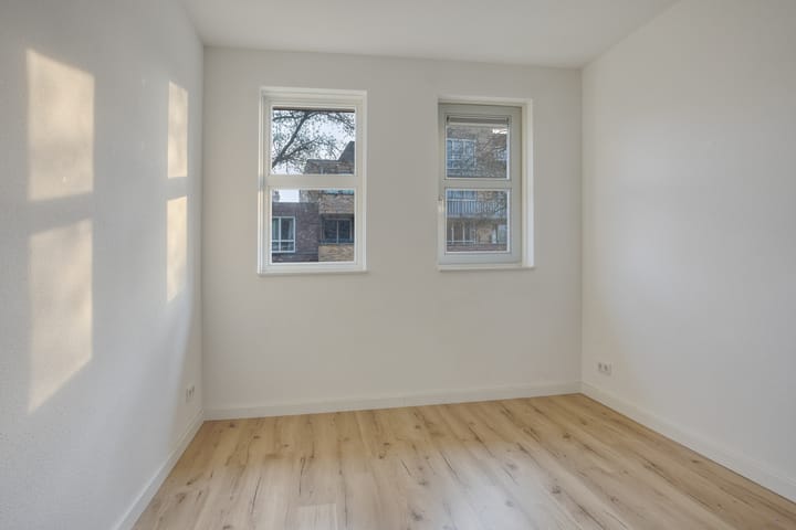 Photo 17 of Schouw 37 11