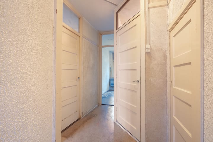 Photo 3 of Piet Gijzenbrugstraat 8-H