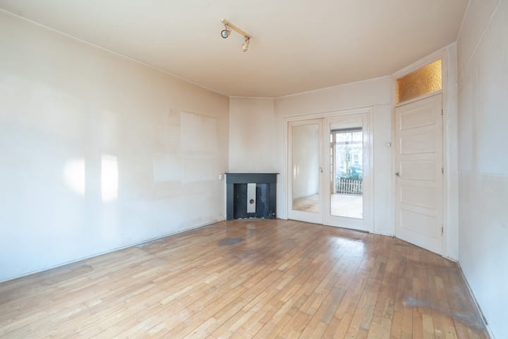 Photo 5 of Piet Gijzenbrugstraat 8-H