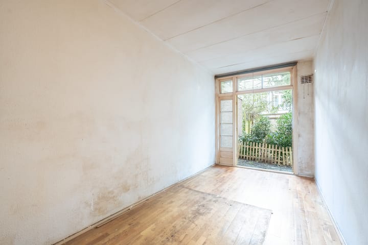 Photo 6 of Piet Gijzenbrugstraat 8-H