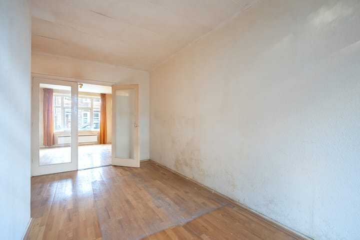 Photo 7 of Piet Gijzenbrugstraat 8-H