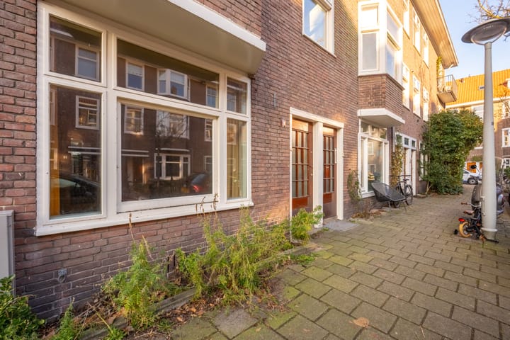 Photo 17 of Piet Gijzenbrugstraat 8-H