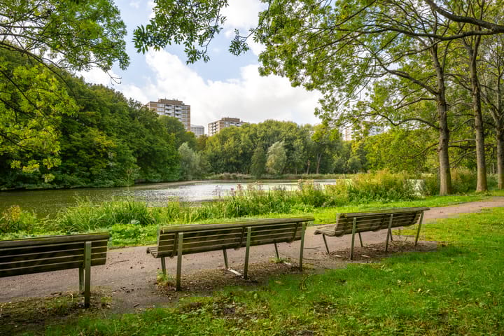 Photo 20 of Piet Gijzenbrugstraat 8-H