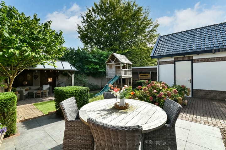 Foto 65 van Stationsstraat 17