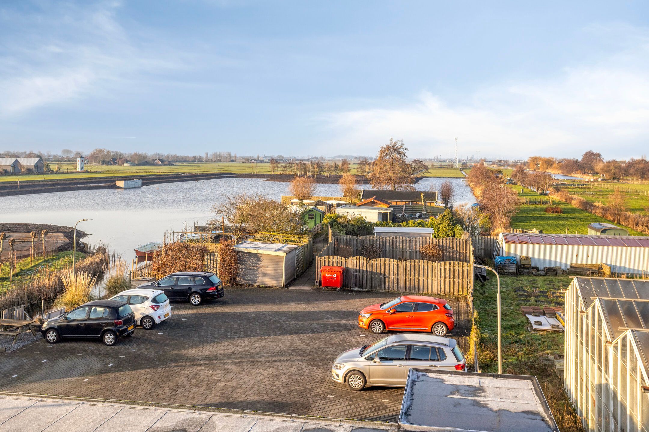 Photo 21 of Zuideinde 124-A