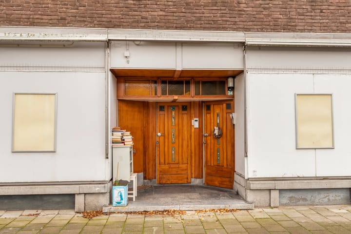Photo 27 of Albert Neuhuysstraat 34-1