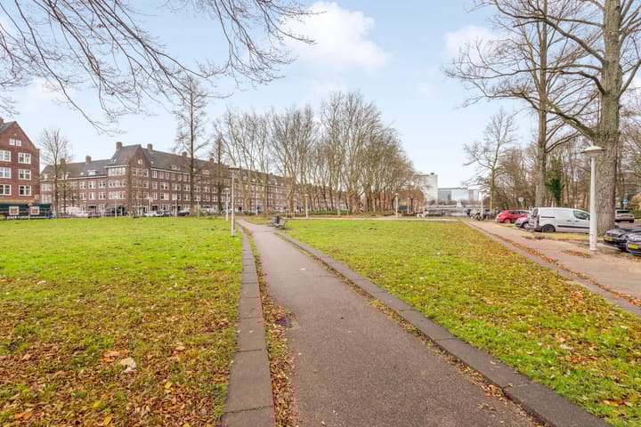 Photo 33 of Albert Neuhuysstraat 34-1