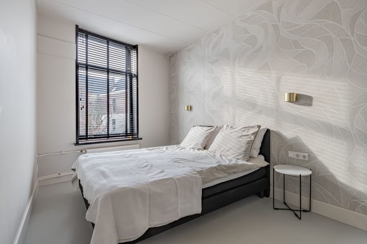 Photo 15 of Verdronkenoord 104-A