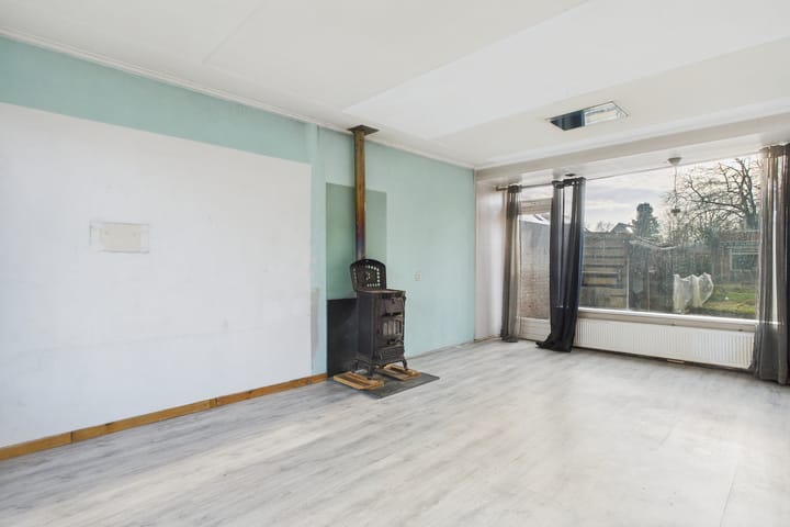 Photo 11 of Julianalaan 20