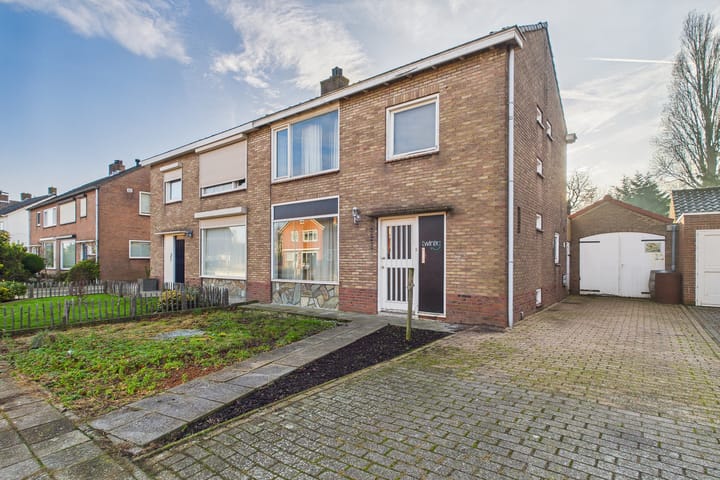 Photo 27 of Julianalaan 20