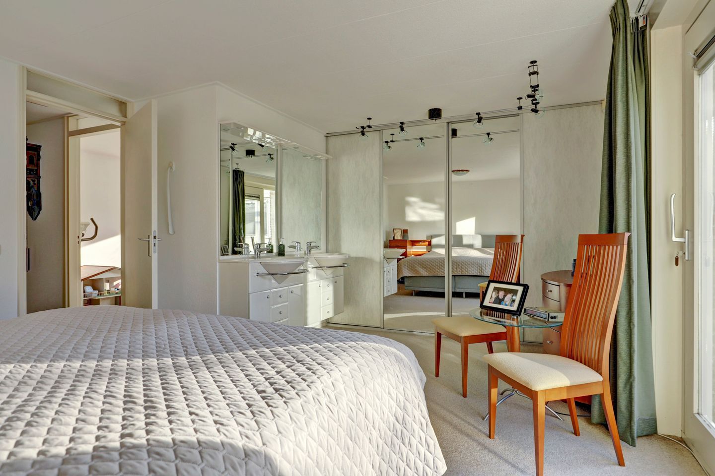 Photo 34 of Sperwer 15