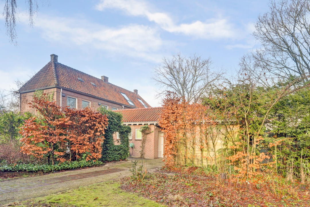 Photo 1 of Oosterhoutseweg 8