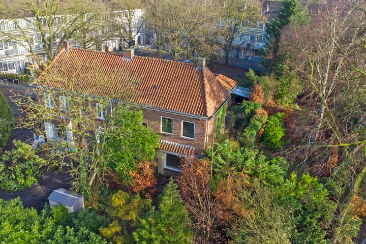 Photo 2 of Oosterhoutseweg 8