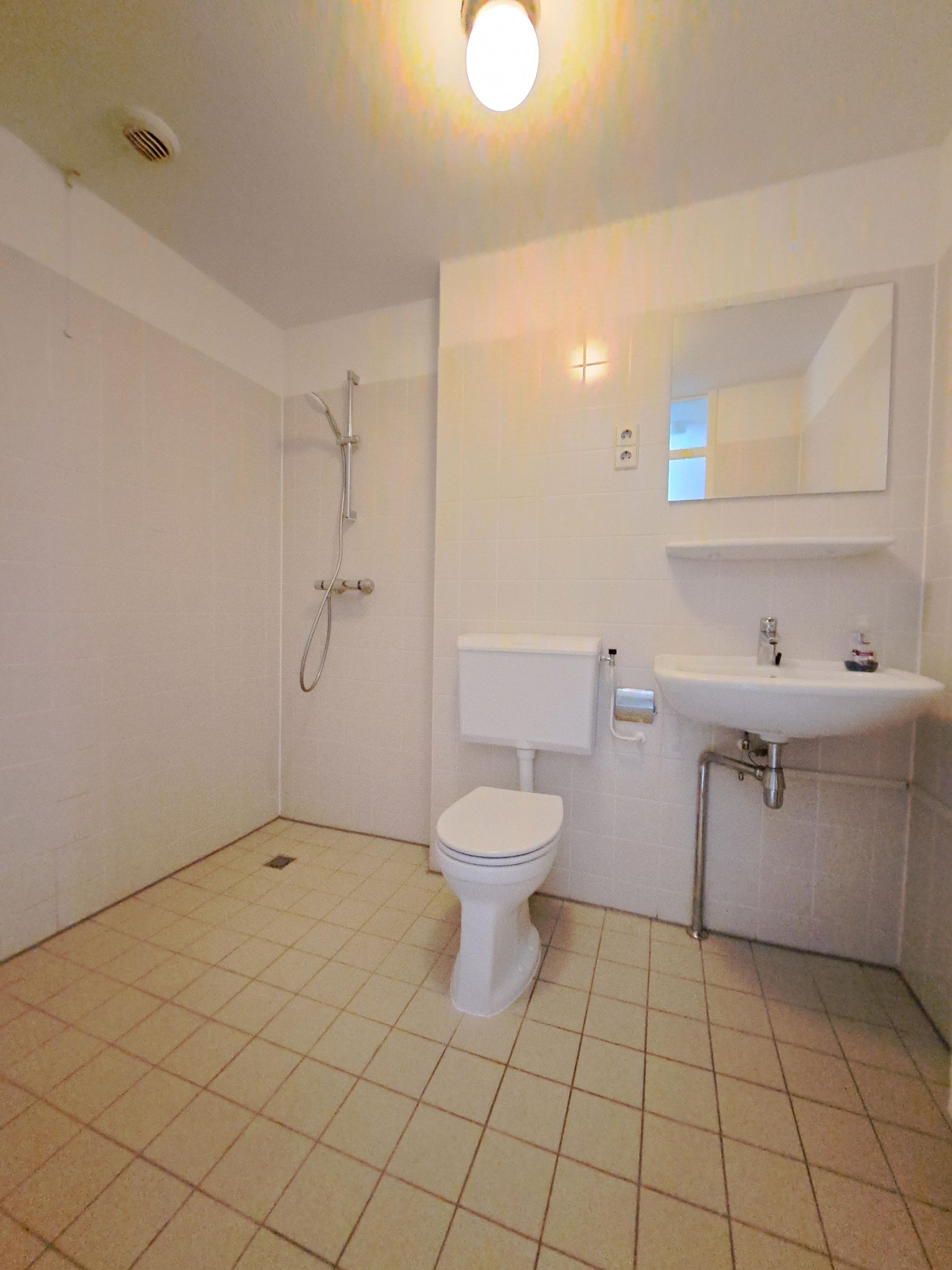 Photo 12 of Borneostraat 10-C