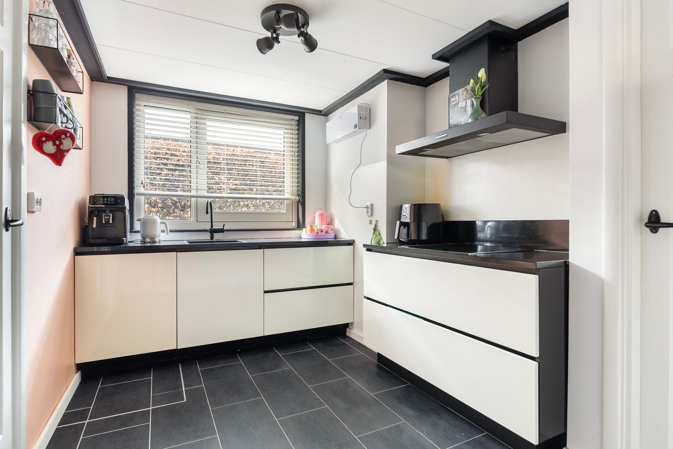 Photo 21 of Foarwei 138