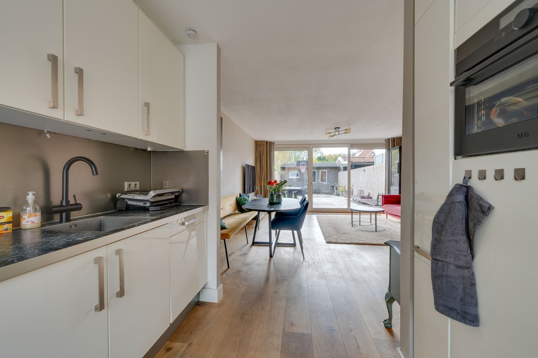 Photo 24 of Dovenetelstraat 5