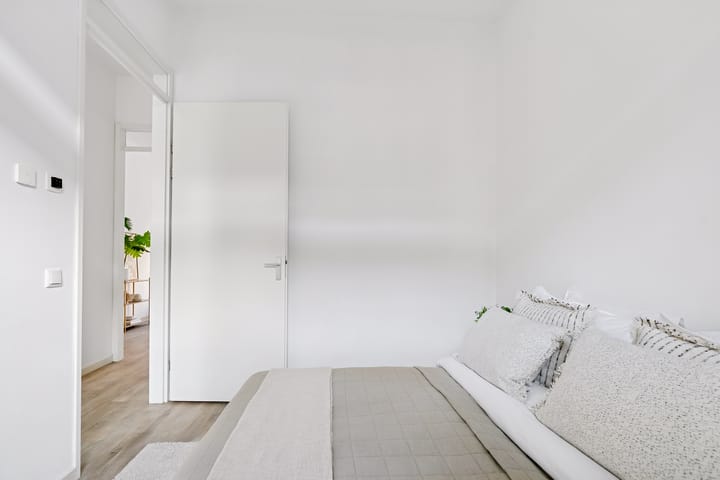 Foto 19 van San Marinostraat 11