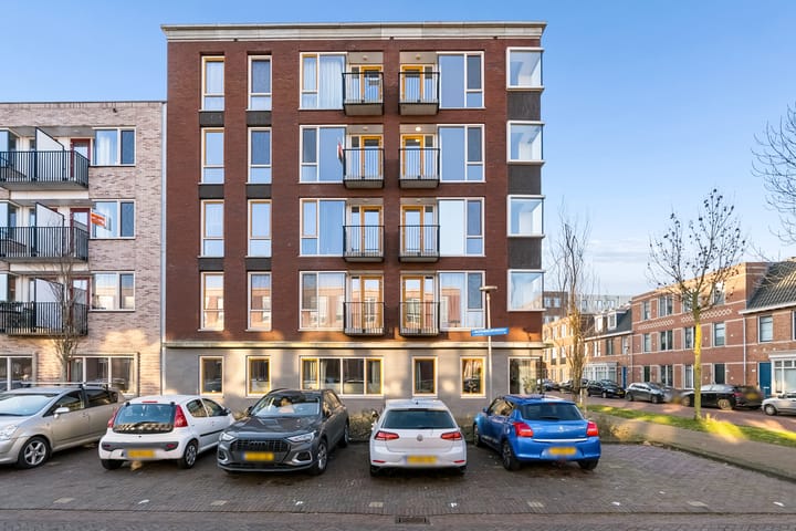 Foto 27 van San Marinostraat 11