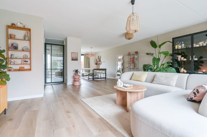 Photo 2 of Wielewaal 29