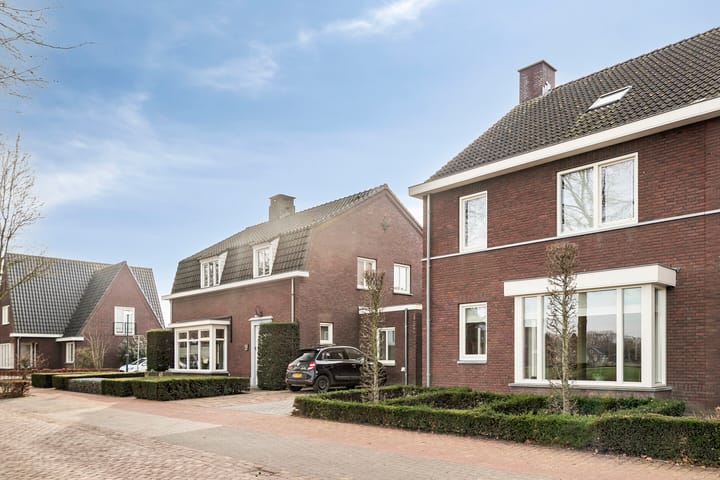 Foto 47 van Kerkweg 5-E