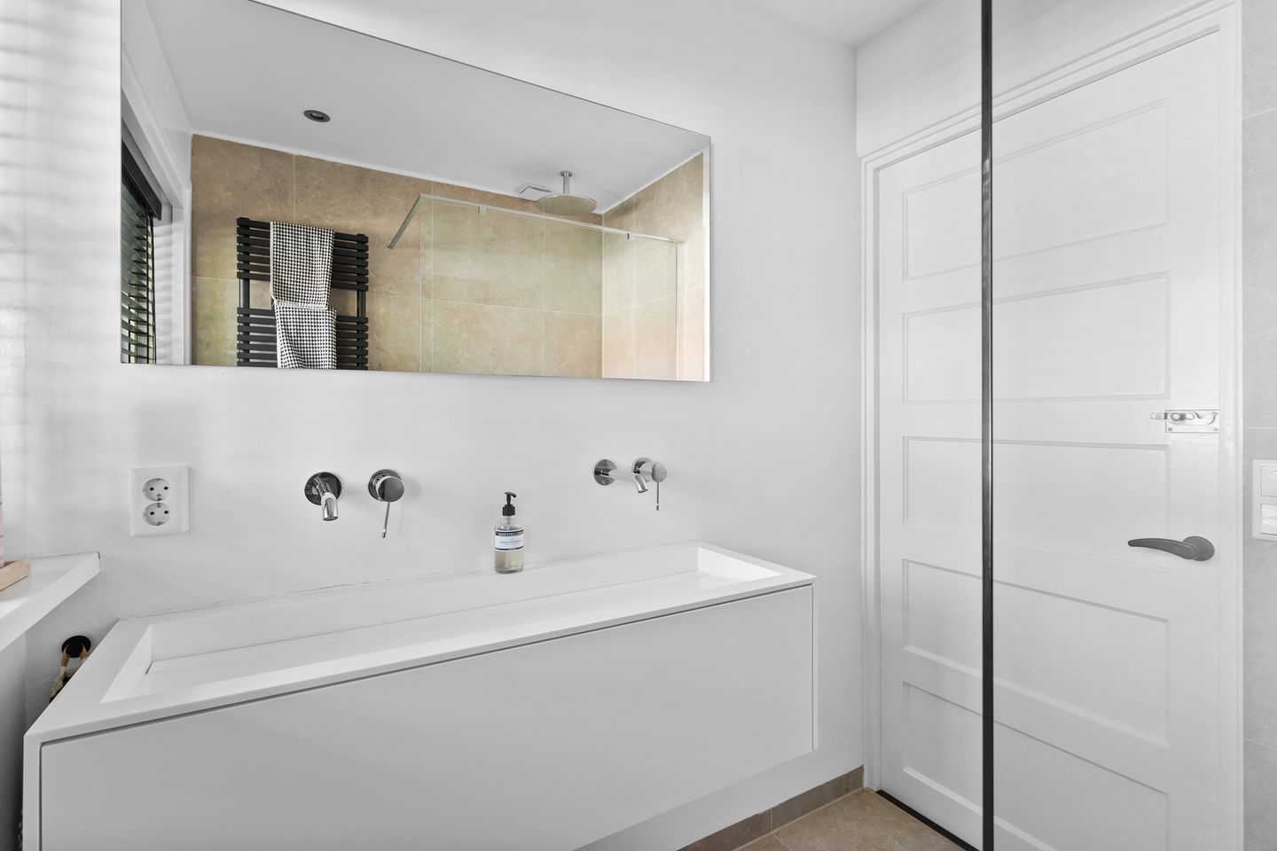 Photo 49 of 1e Wilakkersstraat 31