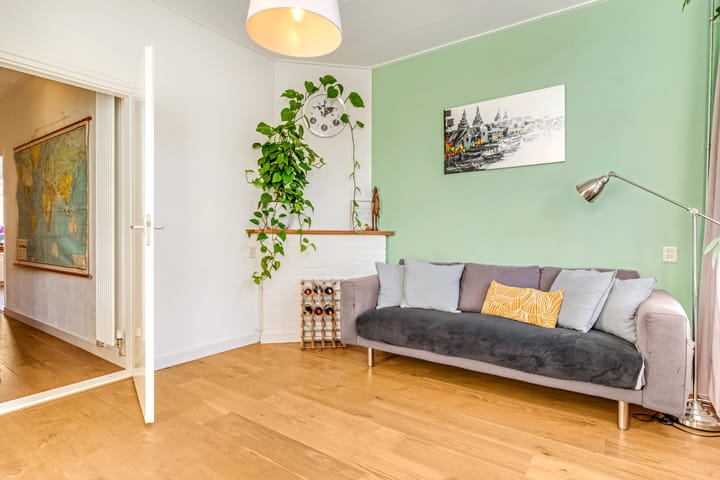 Photo 5 of Paulstraat 101