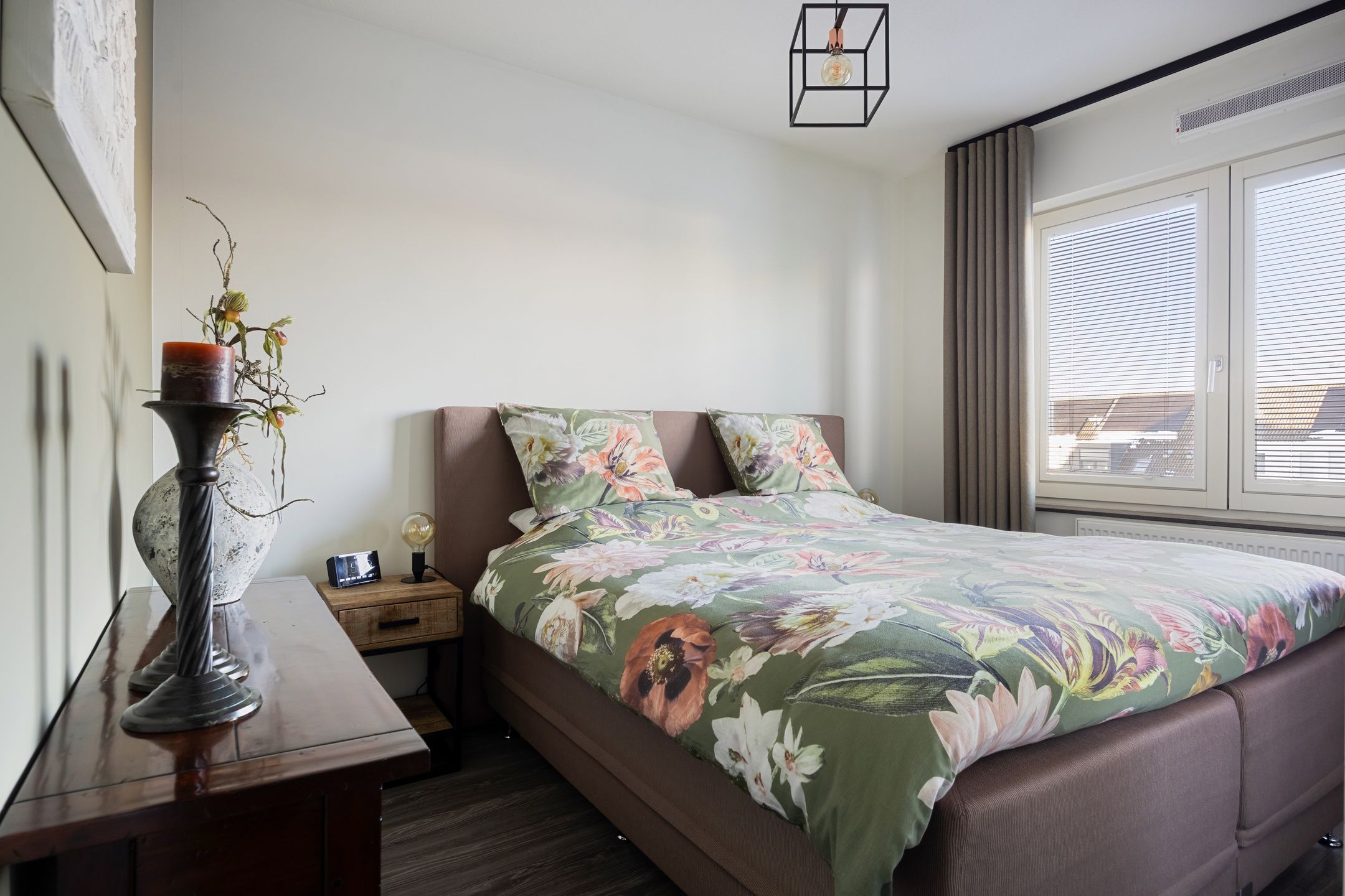 Photo 24 of Leostraat 83